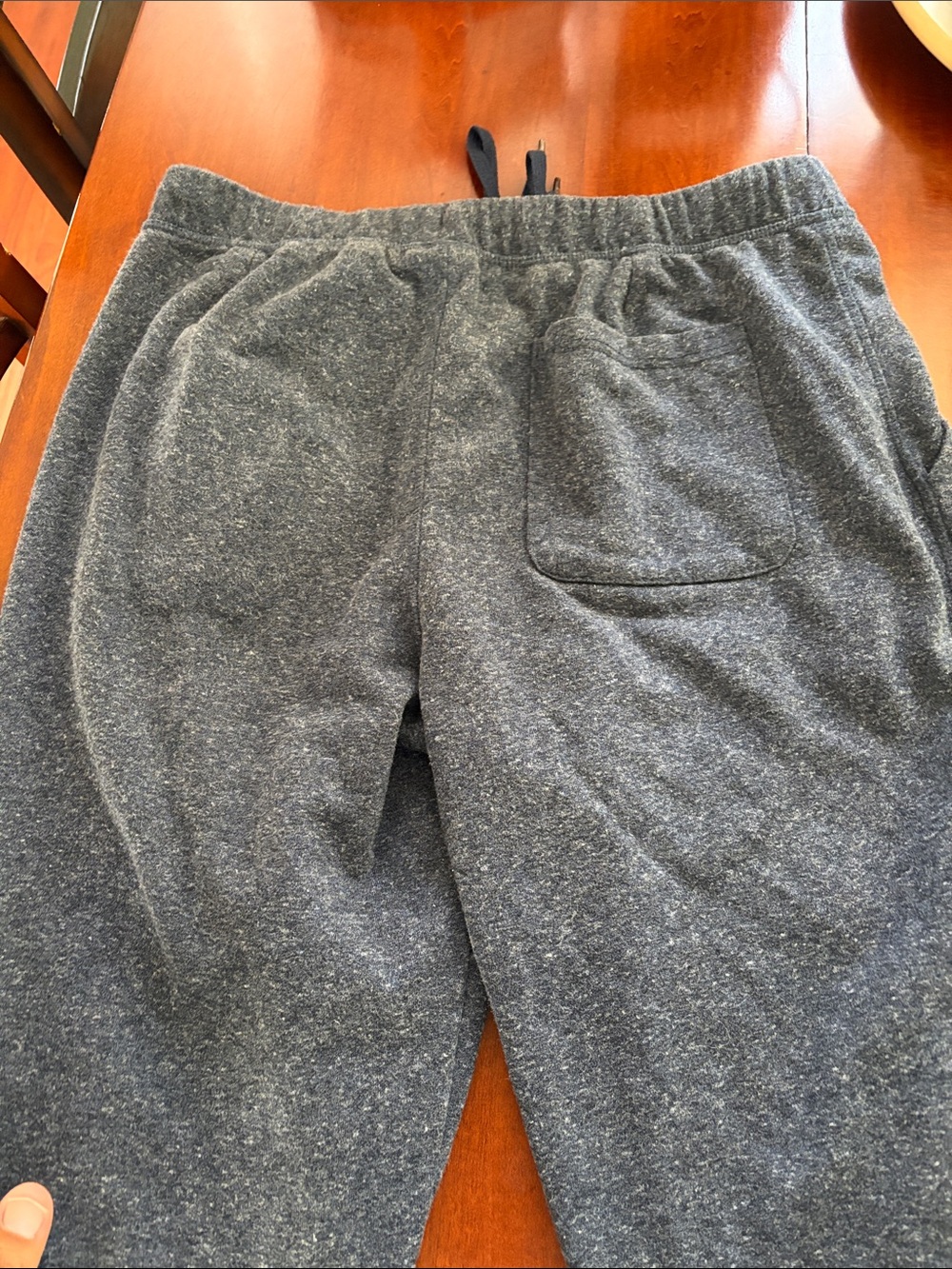 Eddie Bauer Men's Dark Heather Gray Drawstring Joggers - Picture 4 of 4